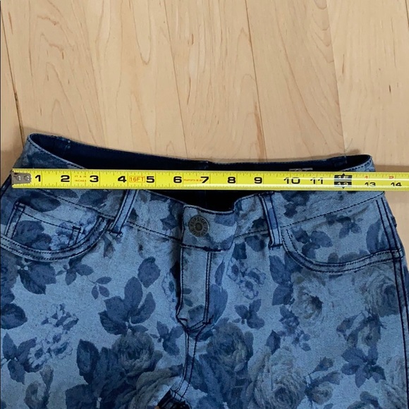 Flip Side jeans. Reversible skinny jeans. - Picture 2 of 14